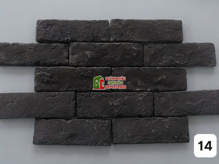 Gạch bê tông giả cổ bề mặt màu đen