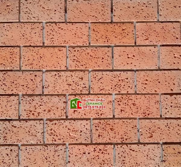 Gạch cổ giả đá tổ ong vàng cam 18x9cm