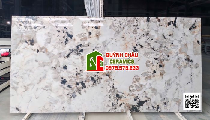 Gạch đá granite khổ lớn 160x320 vân đá đẹp