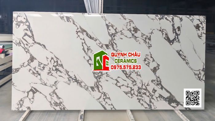 Gạch đá lát nền 160x320 bóng kiếng trắng vân đá đen