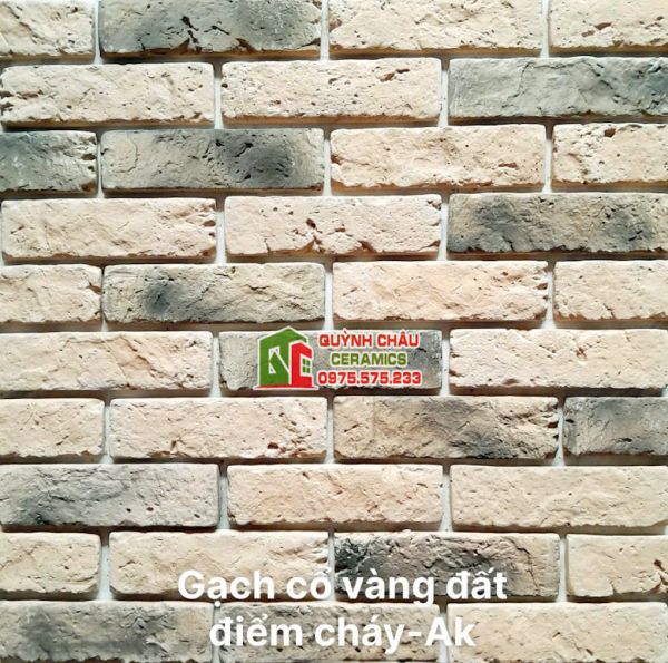 Gạch giả cổ bê tông màu vàng đất điểm cháy
