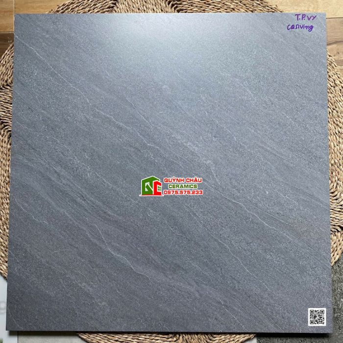 Gạch lát nền Việt Ý 80x80 bề mặt mờ Carving xám đậm vân đá