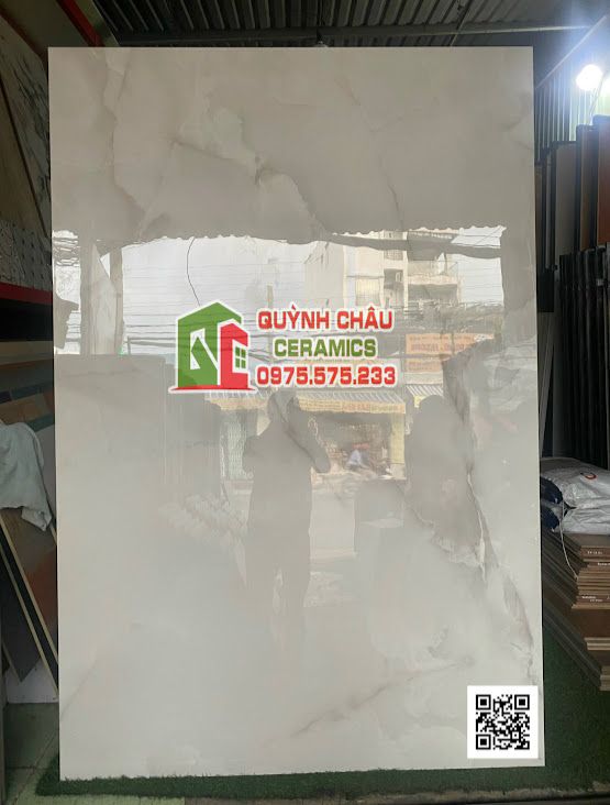 Gạch ốp lát ấn độ cao cấp 120x180 màu xám nhẹ vân mây Onyx Light Grey siêu bóng sang trọng