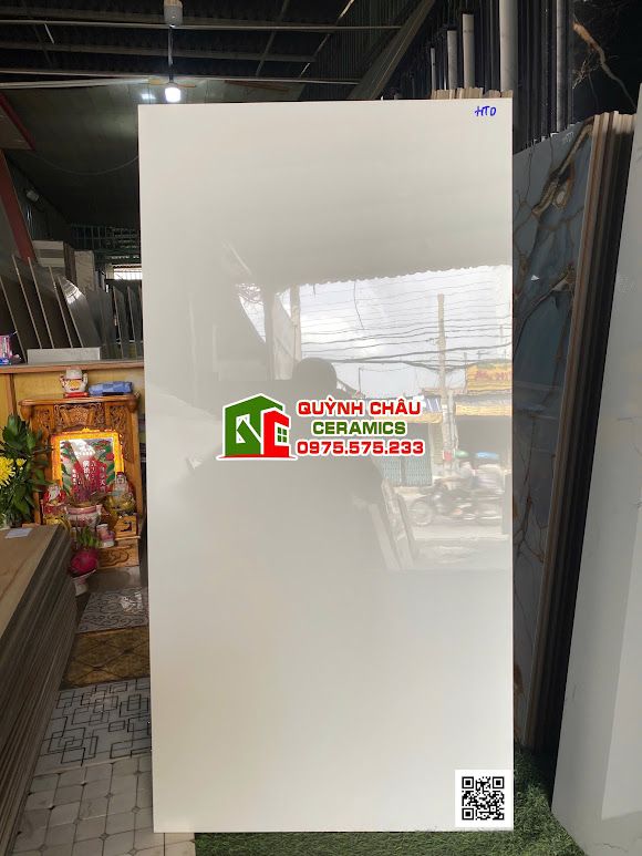 Gạch ốp tường 60x120 trắng sữa bóng kiếng