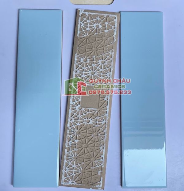 Gạch thẻ 75x300 bóng xanh ngọc lam