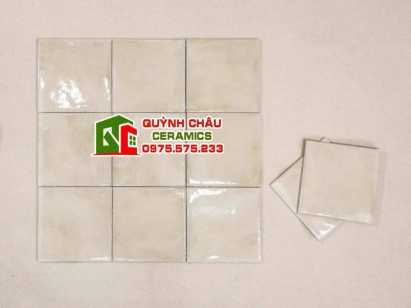 Gạch thẻ màu kem bóng cổ điển 15x15 cm