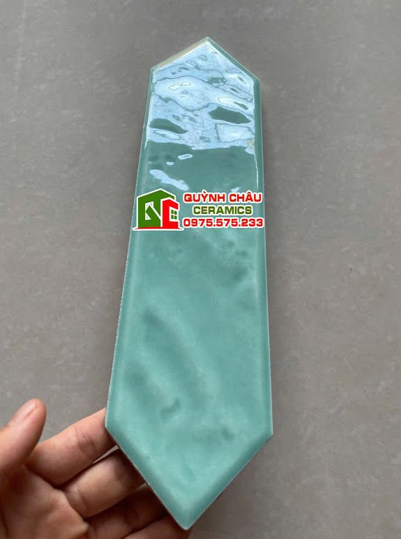 Gạch thẻ mũi tên gợn sóng xanh ngọc