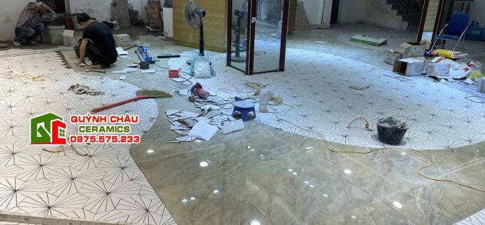 Gạch lục giác 20x23 cm màu trắng xòe quạt 5 tia đen