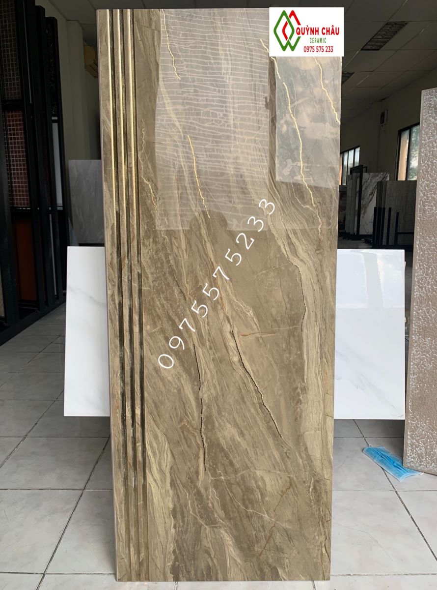 Gạch lát cầu thang 47x120 nhũ vàng