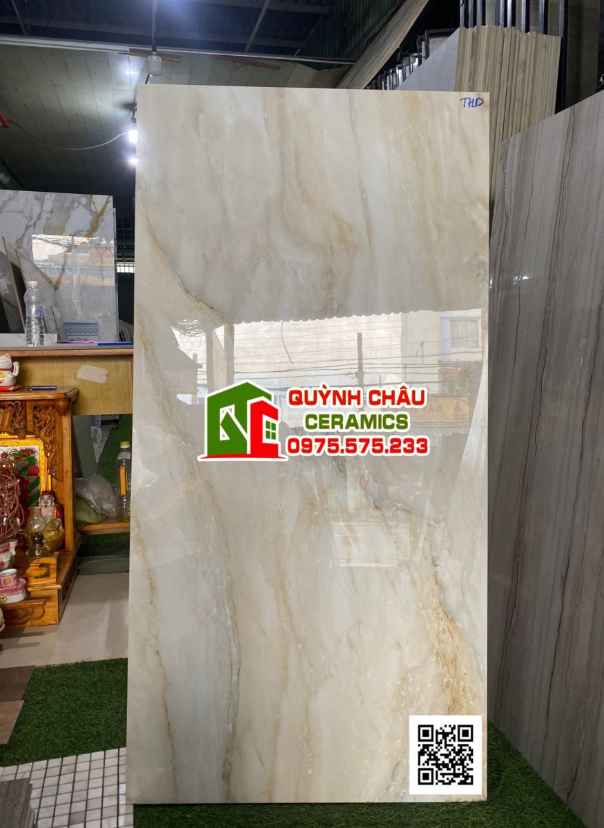 Gạch khổ 60x120 đá màu kem bóng kiếng