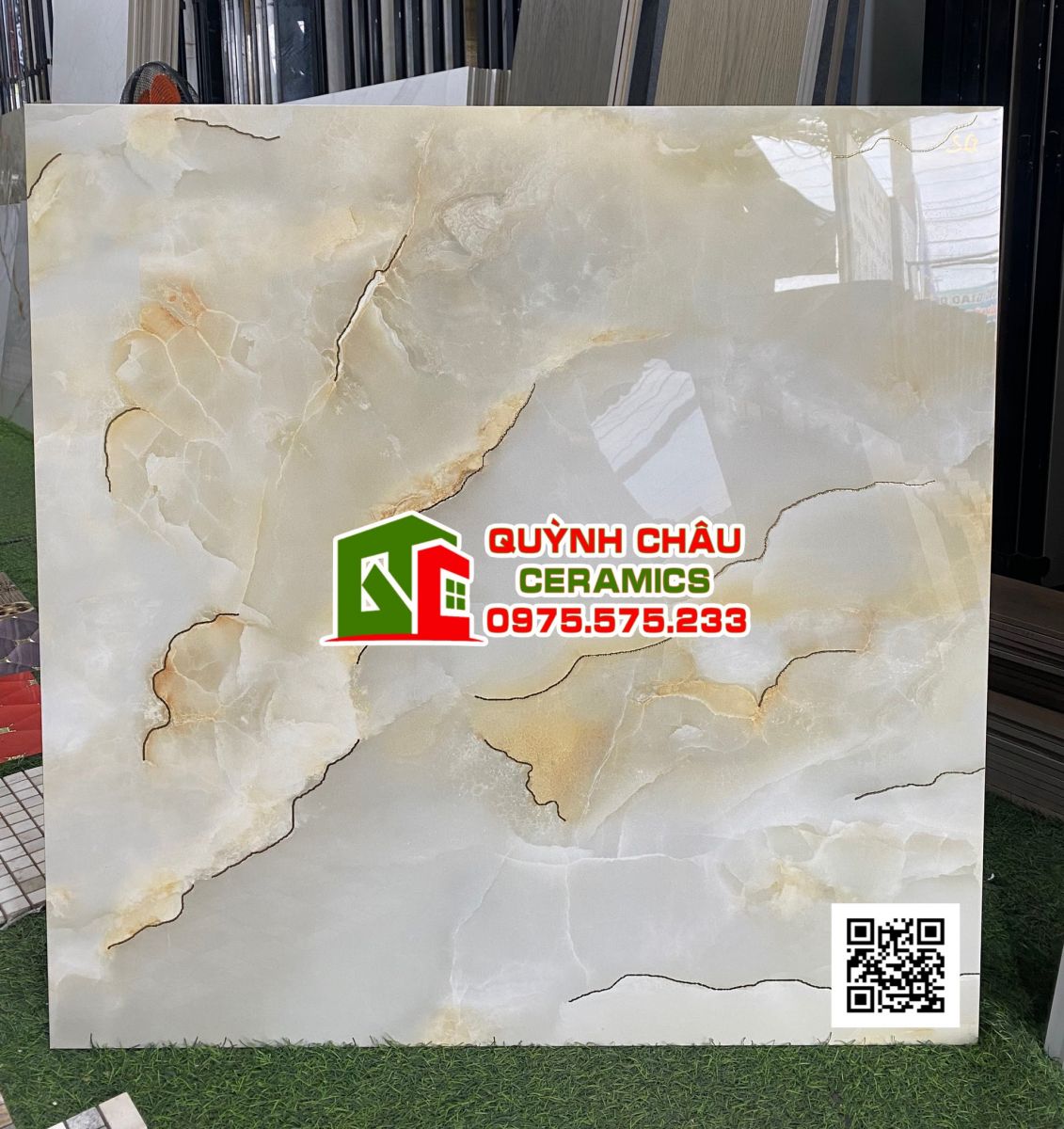 Gạch khắc kim 80x80 vàng kem siêu bóng trung quốc