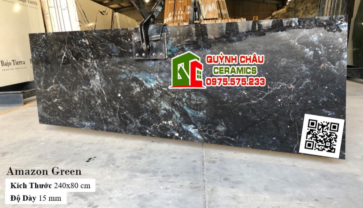 Đá bóng kiếng 80x240 khổ lớn vân giả đá xanh đen