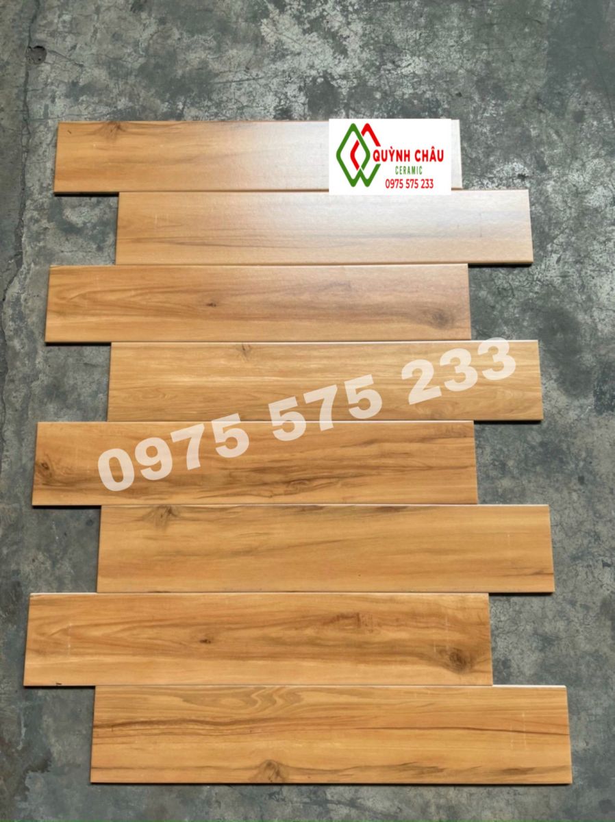 Gạch lót sàn phòng khách giả gỗ 15x80